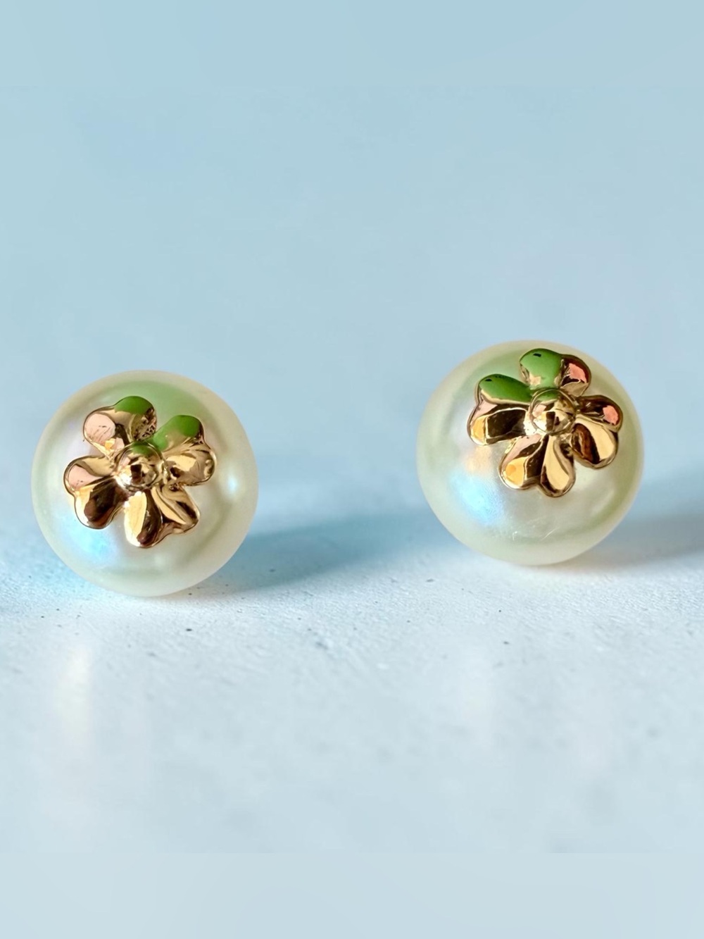Kate Spade Pearl Stud Earrings with Gold Flower Caps - Picture 3 of 5